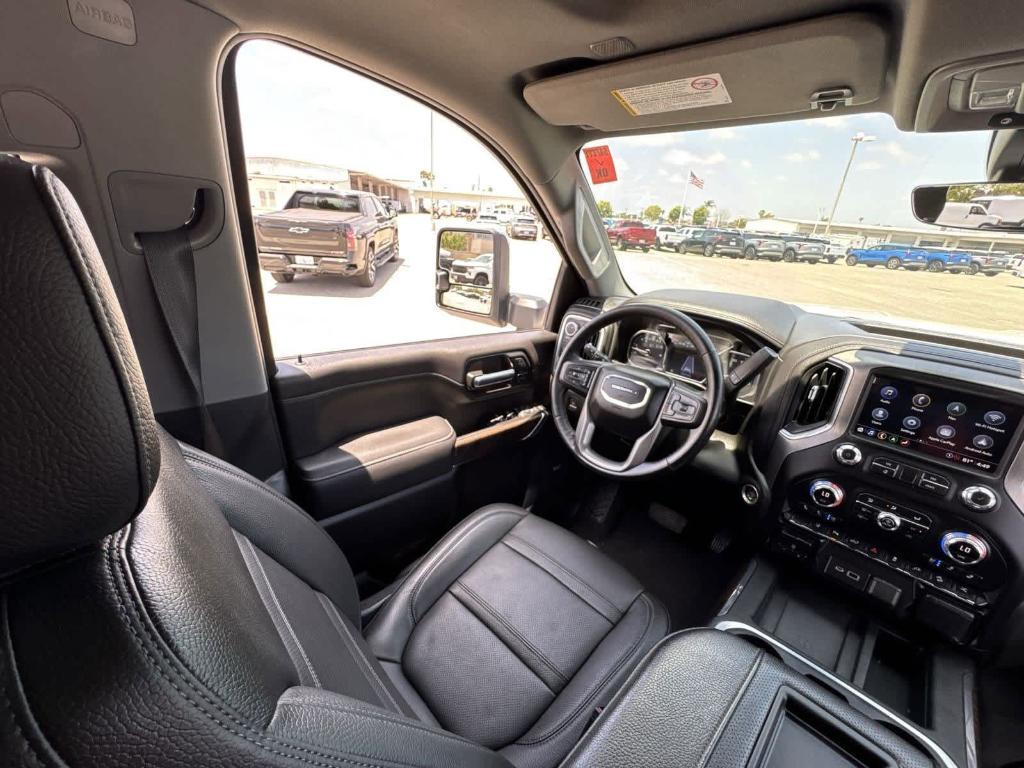 used 2022 GMC Sierra 2500 car, priced at $55,999