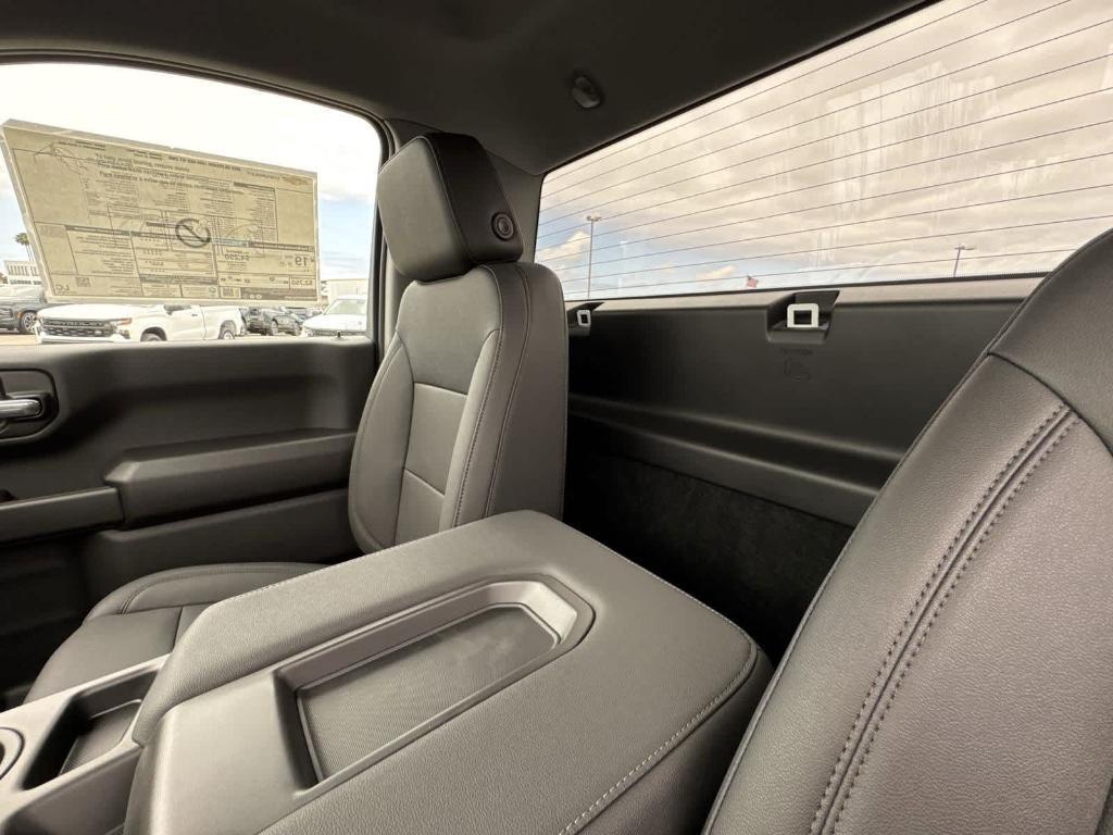 new 2025 Chevrolet Silverado 1500 car, priced at $32,808