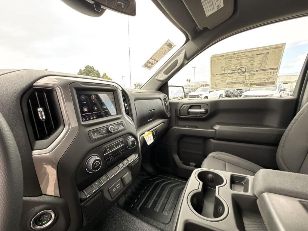 new 2025 Chevrolet Silverado 1500 car, priced at $32,808