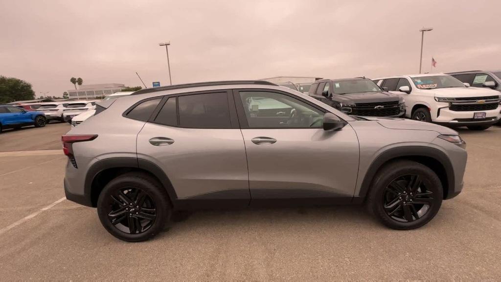 new 2025 Chevrolet Trax car, priced at $25,987