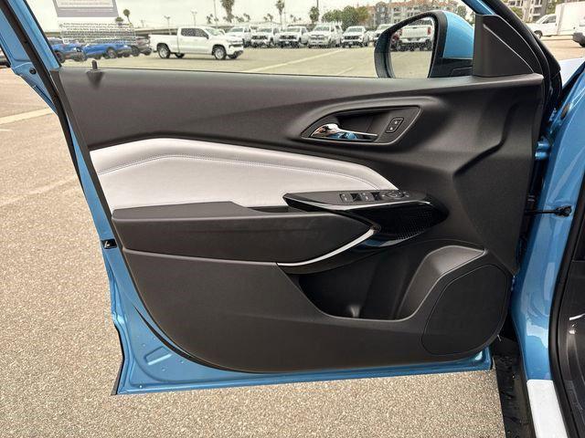new 2025 Chevrolet Trax car, priced at $26,395