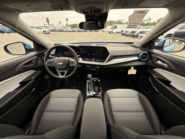 new 2025 Chevrolet Trax car, priced at $26,593