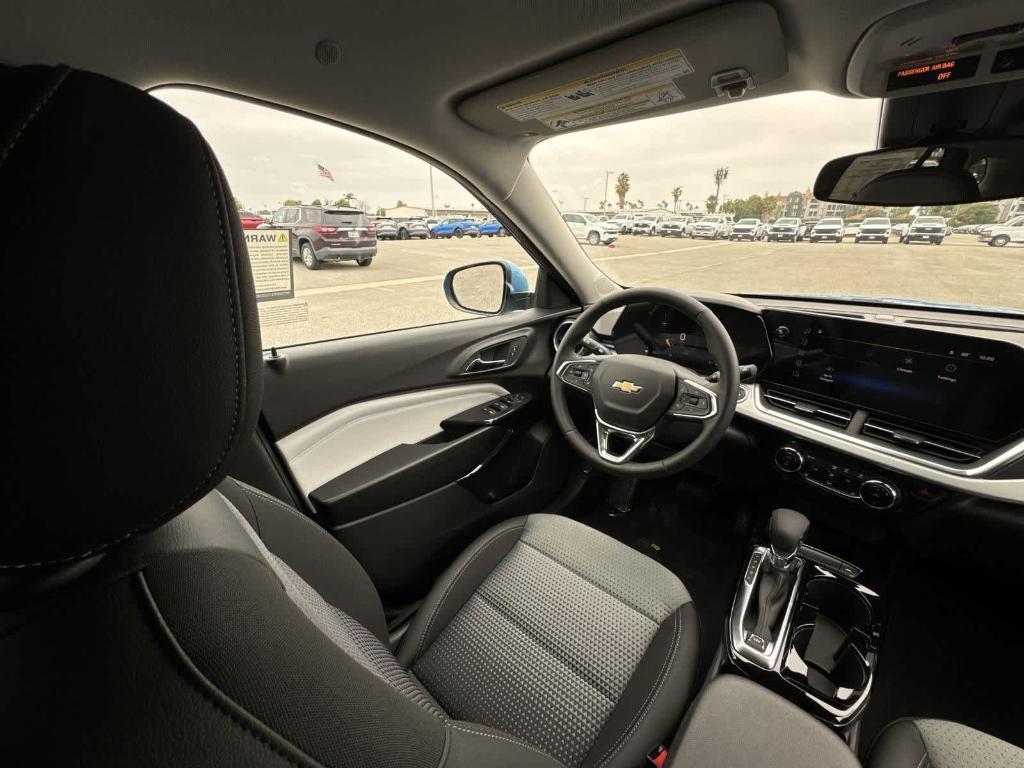 new 2025 Chevrolet Trax car, priced at $26,593