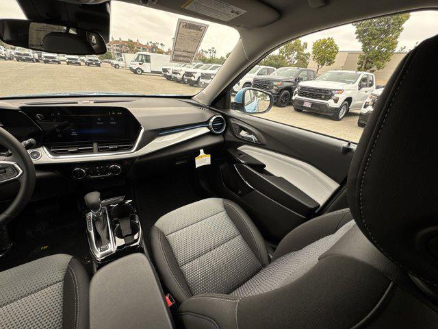 new 2025 Chevrolet Trax car, priced at $26,593