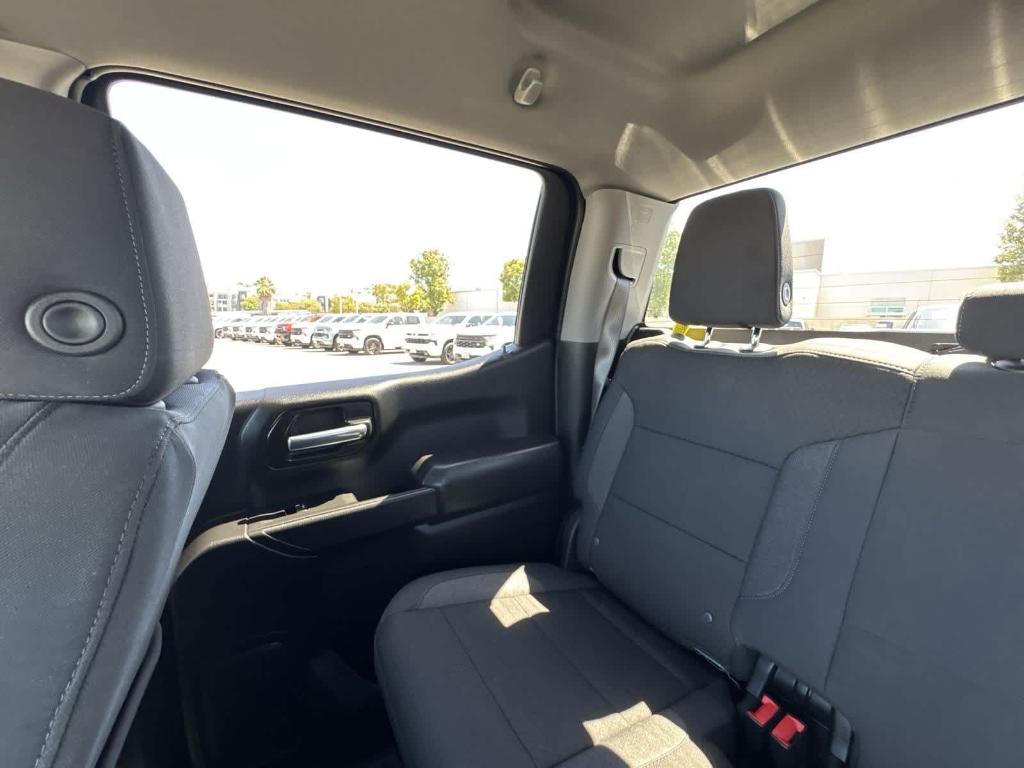 new 2025 Chevrolet Silverado 1500 car, priced at $38,643