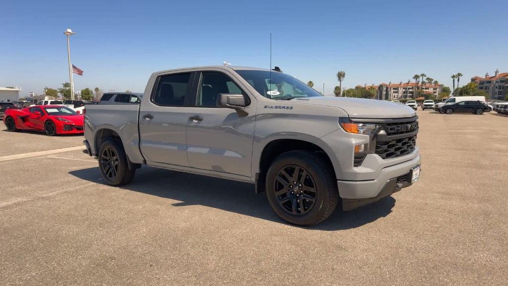 new 2025 Chevrolet Silverado 1500 car, priced at $38,643