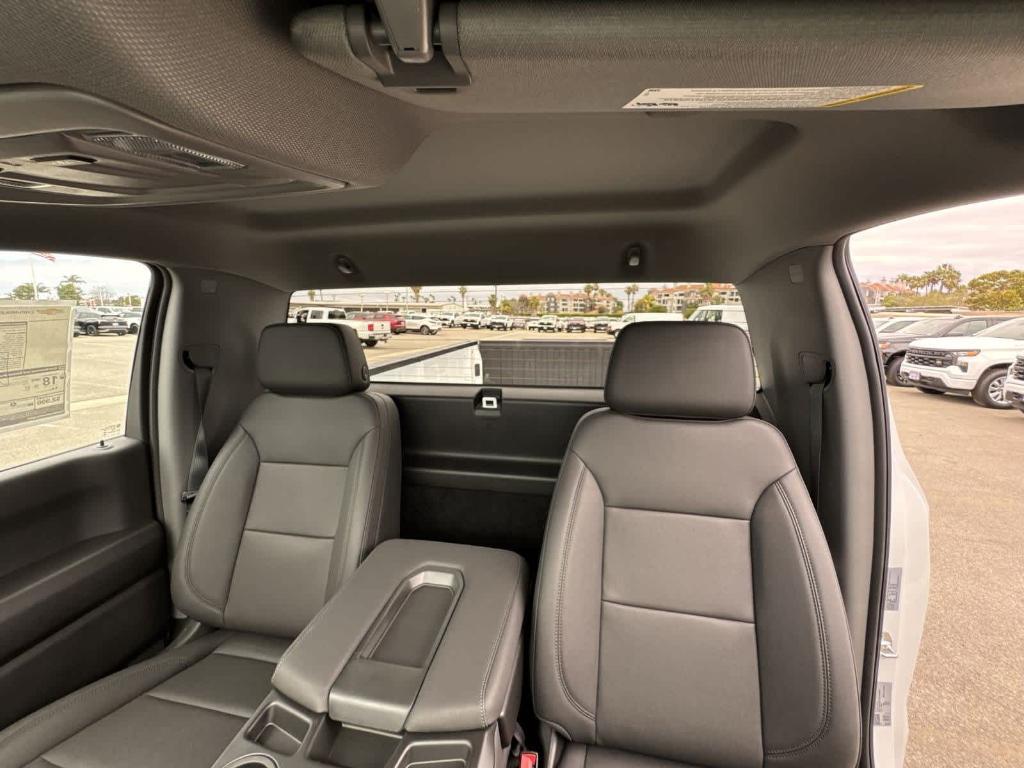 new 2025 Chevrolet Silverado 1500 car, priced at $35,703