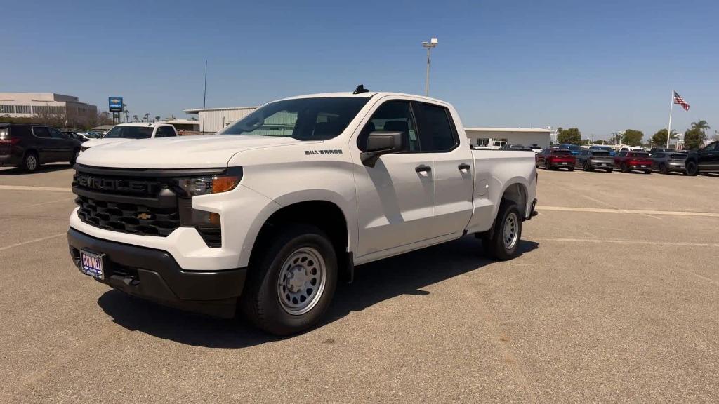 new 2025 Chevrolet Silverado 1500 car, priced at $39,218