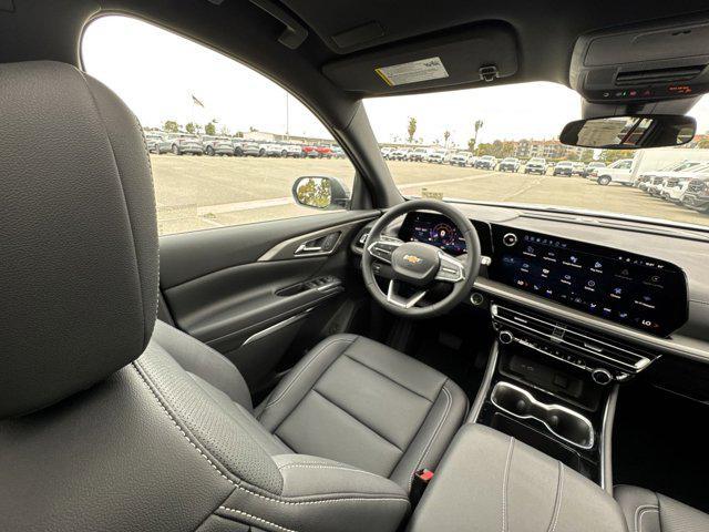 new 2025 Chevrolet Traverse car, priced at $46,293