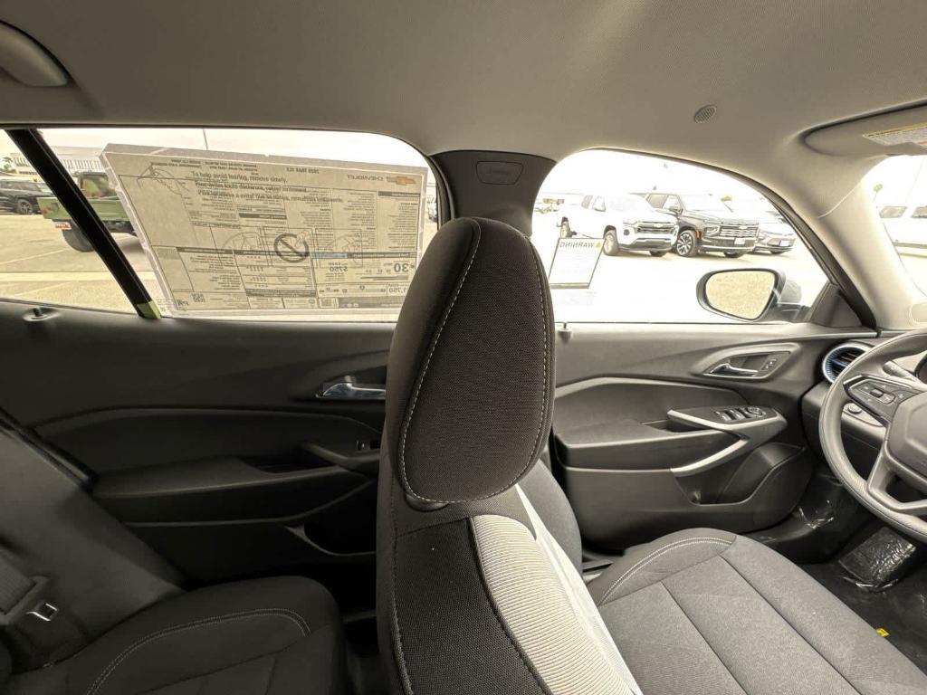 new 2025 Chevrolet Trax car, priced at $23,998