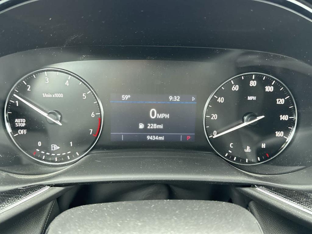 used 2022 Buick Envision car, priced at $24,999