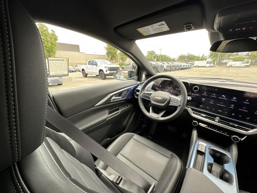 new 2025 Chevrolet Equinox EV car, priced at $31,238