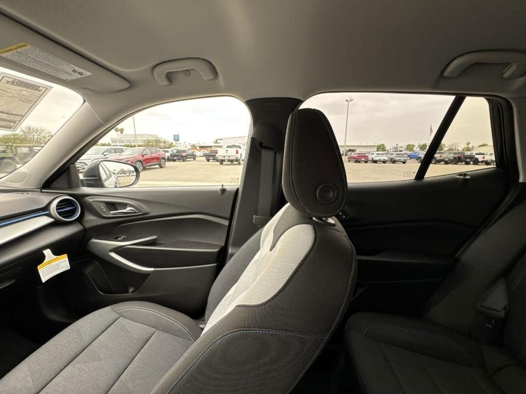new 2025 Chevrolet Trax car, priced at $23,983