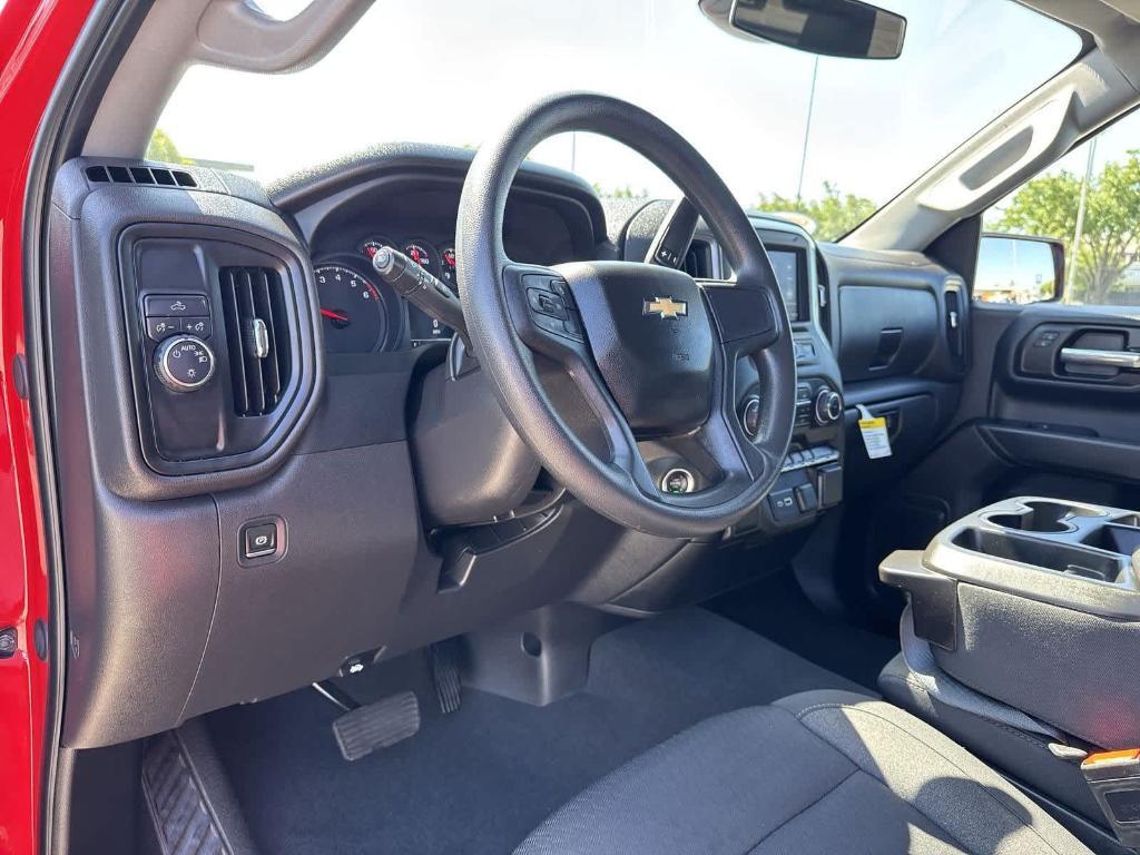 new 2025 Chevrolet Silverado 1500 car, priced at $39,044