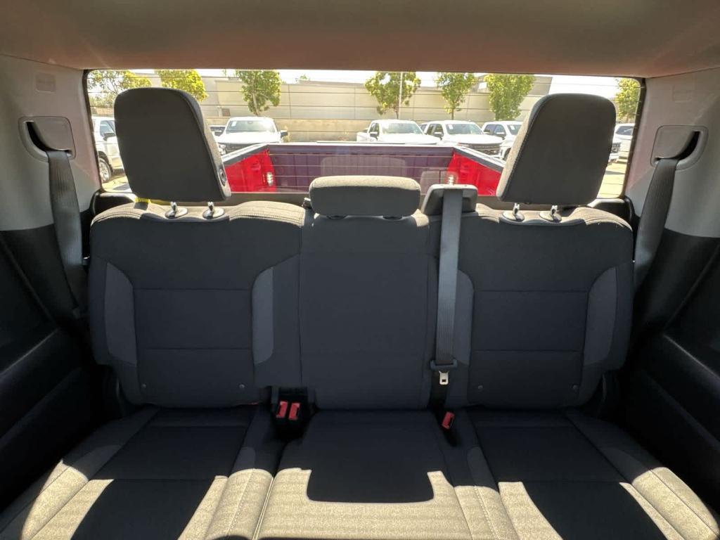 new 2025 Chevrolet Silverado 1500 car, priced at $39,044
