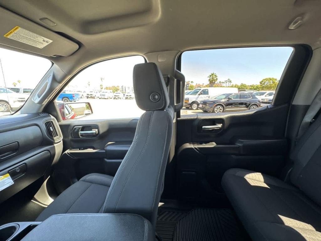 new 2025 Chevrolet Silverado 1500 car, priced at $39,044