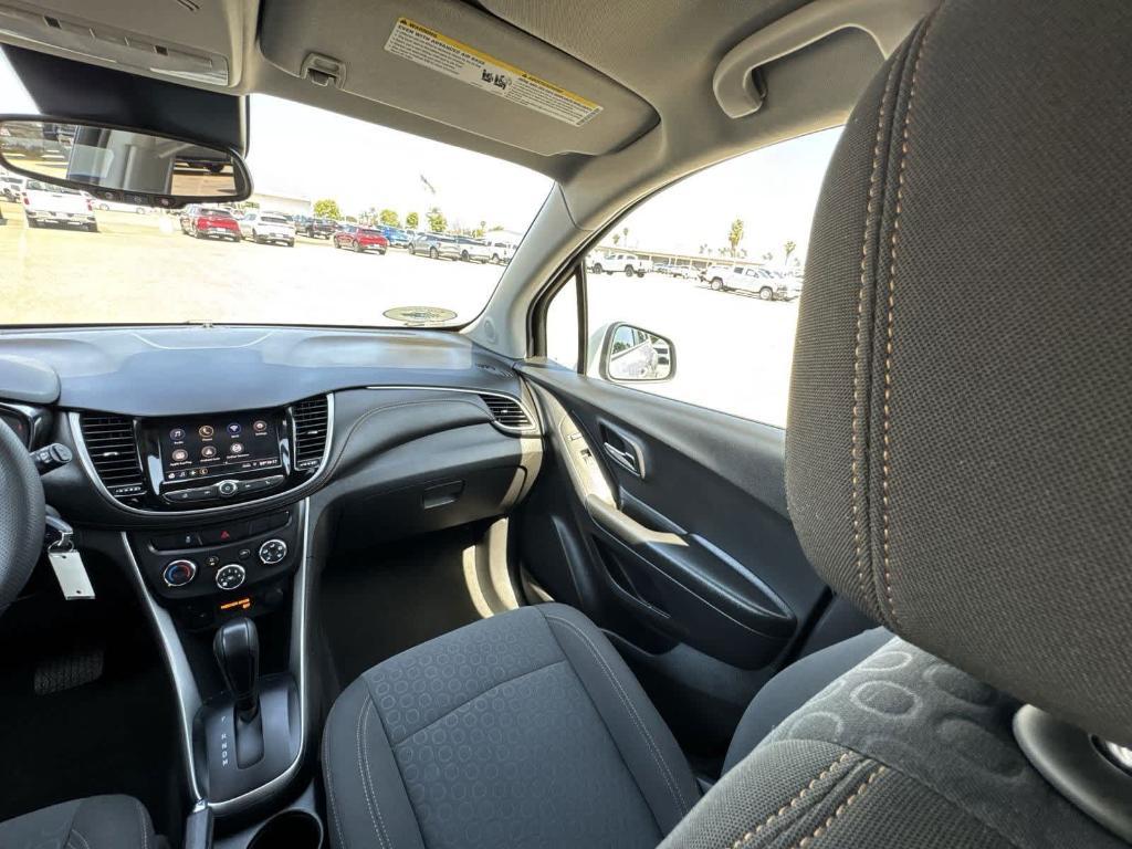 used 2022 Chevrolet Trax car, priced at $17,999