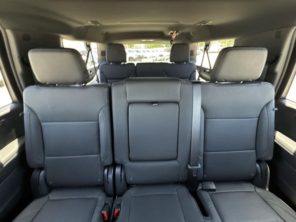 new 2025 Chevrolet Suburban car, priced at $78,153