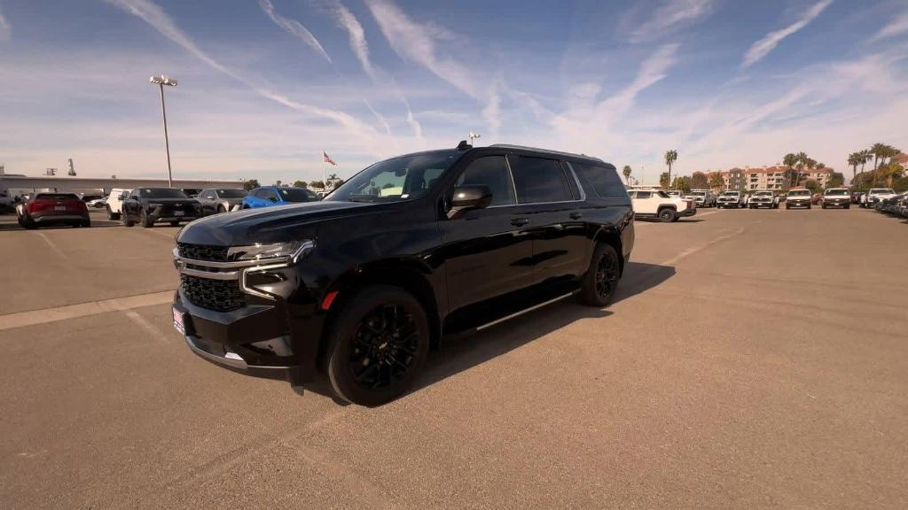 used 2023 Chevrolet Suburban car, priced at $42,999