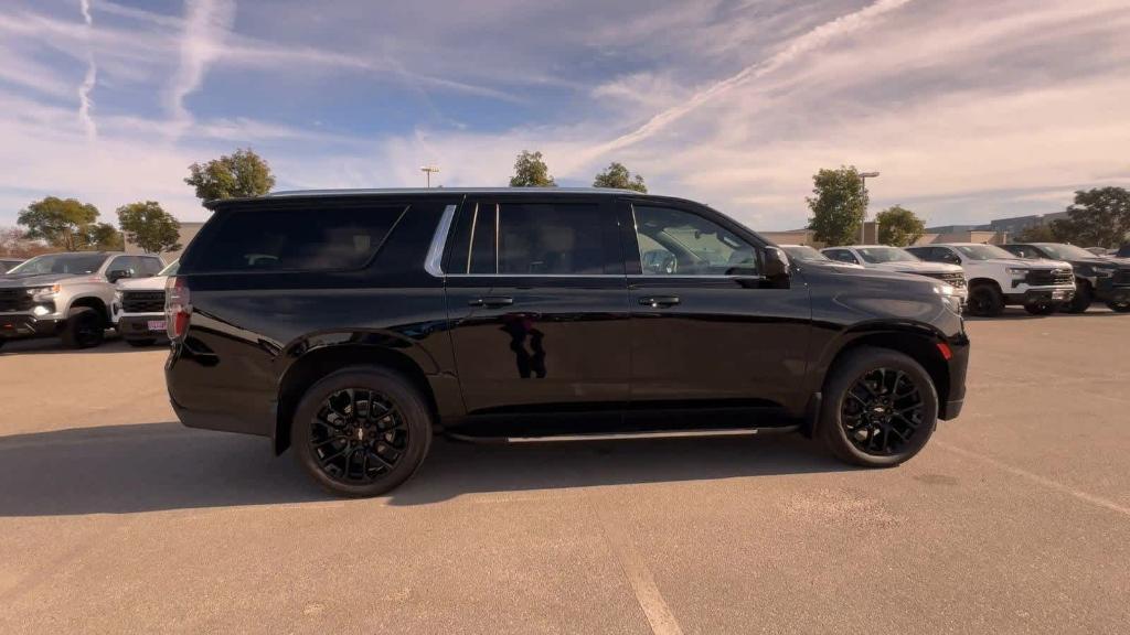 used 2023 Chevrolet Suburban car, priced at $42,999