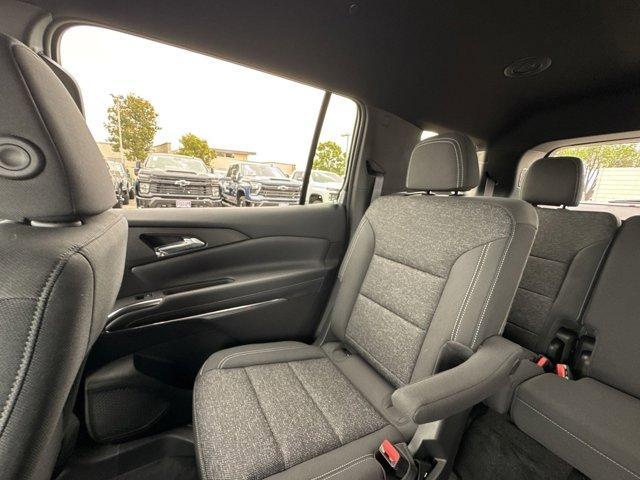 new 2025 Chevrolet Traverse car, priced at $43,288