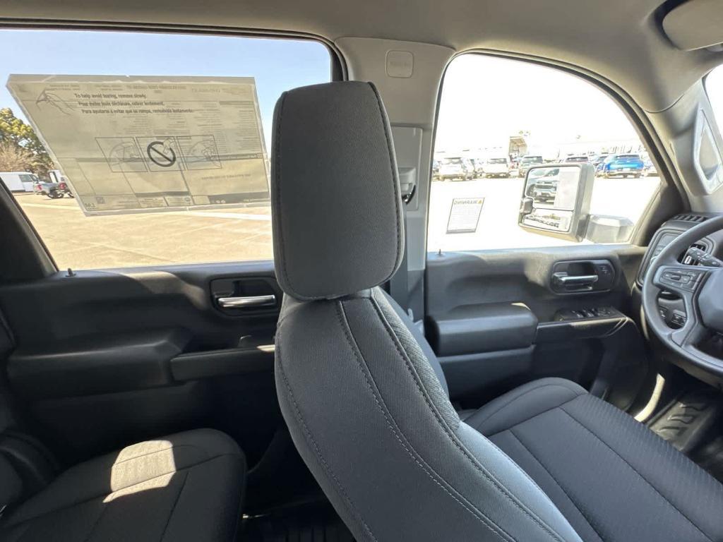new 2024 Chevrolet Silverado 3500 car, priced at $72,101