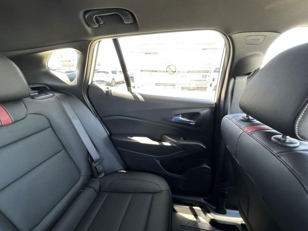 new 2025 Chevrolet Trax car, priced at $29,032