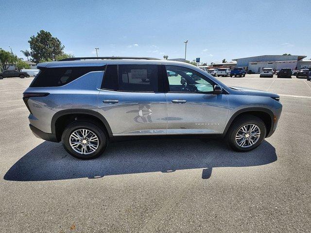 new 2025 Chevrolet Traverse car, priced at $42,393