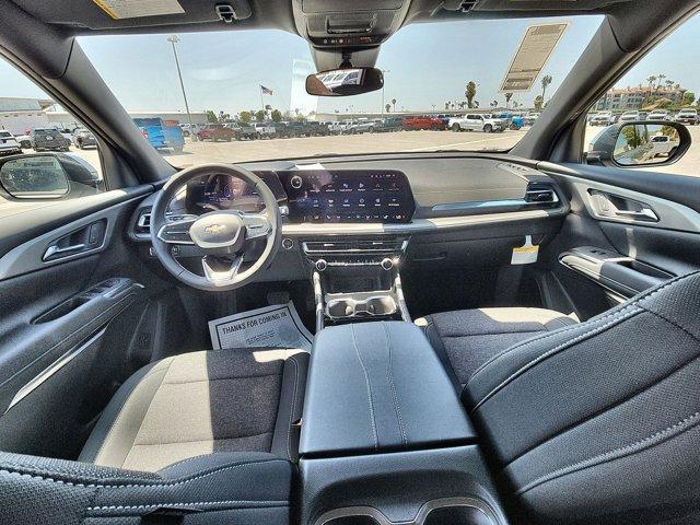 new 2025 Chevrolet Traverse car, priced at $42,393
