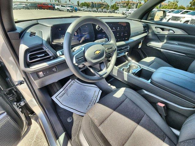 new 2025 Chevrolet Traverse car, priced at $42,393