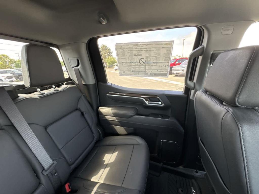 new 2025 Chevrolet Silverado 1500 car, priced at $62,263