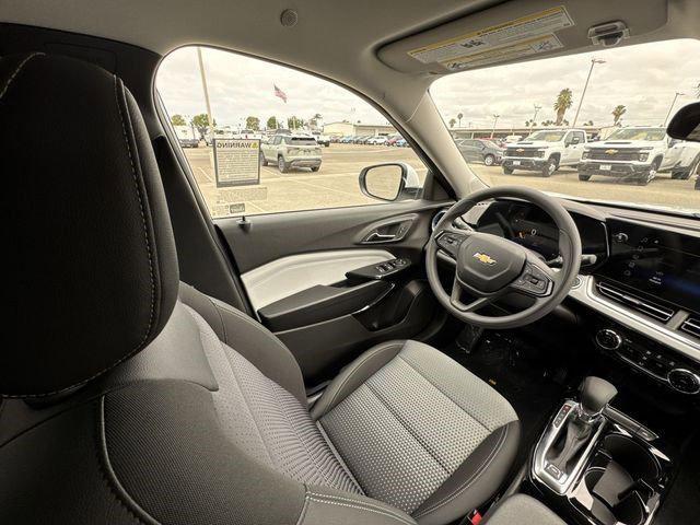 new 2025 Chevrolet Trax car, priced at $24,095