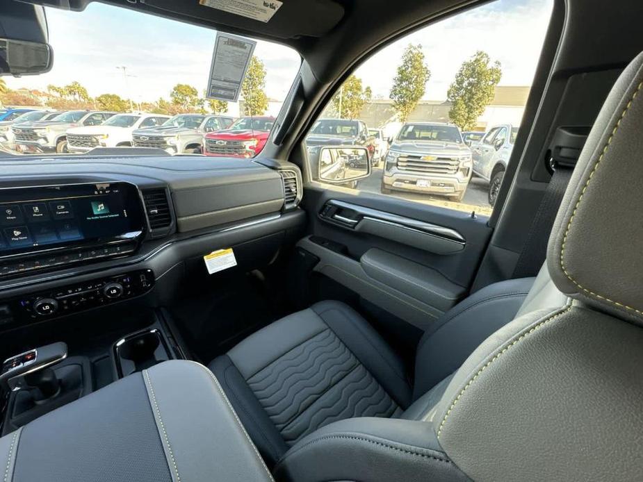 new 2025 Chevrolet Silverado 1500 car, priced at $76,862