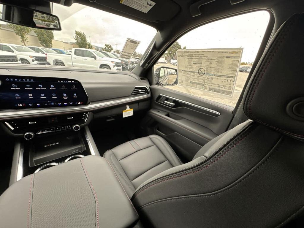 new 2025 Chevrolet Suburban car, priced at $76,196