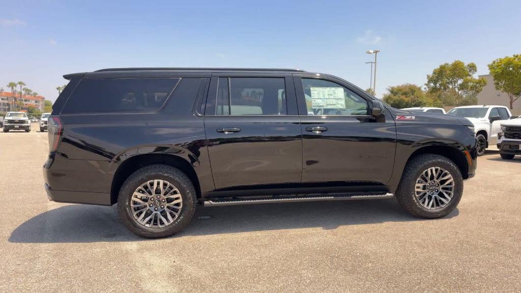 new 2025 Chevrolet Suburban car, priced at $77,455