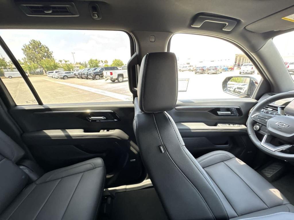 new 2025 Chevrolet Suburban car, priced at $77,455