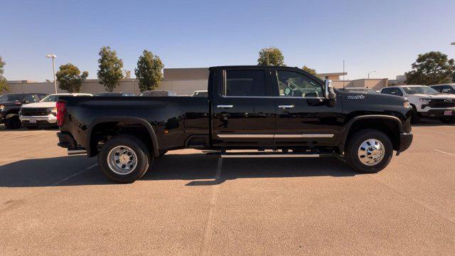 new 2025 Chevrolet Silverado 3500 car, priced at $92,324