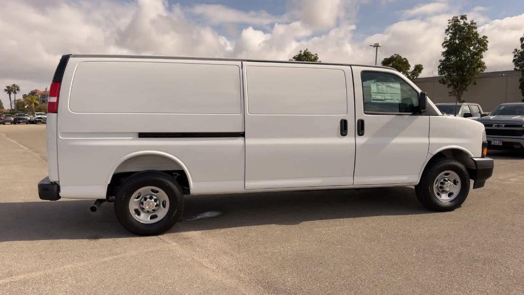 new 2025 Chevrolet Express 2500 car, priced at $52,285