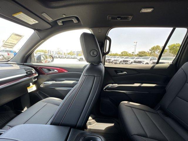 new 2025 Chevrolet Traverse car, priced at $52,148