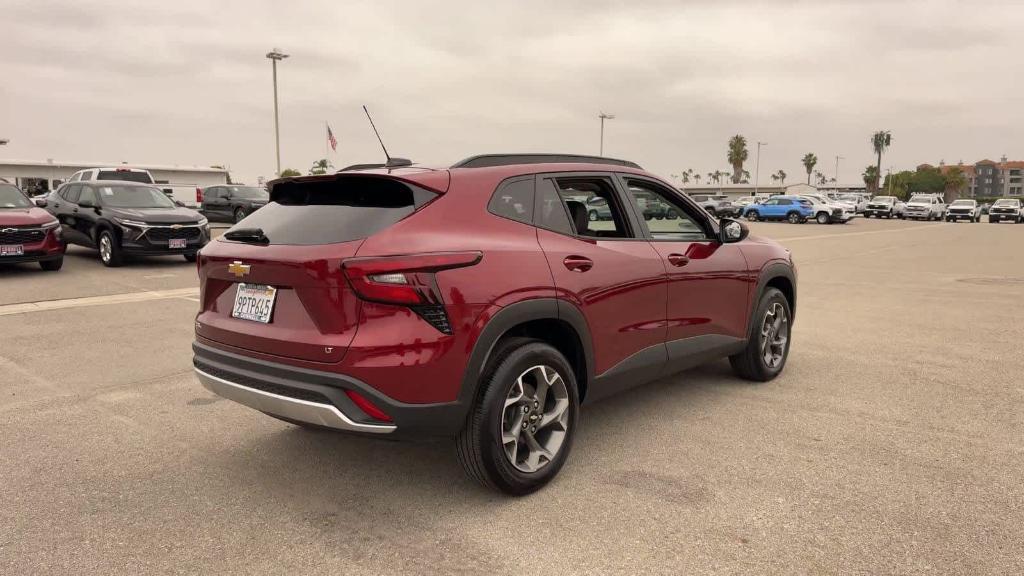 new 2025 Chevrolet Trax car, priced at $24,198