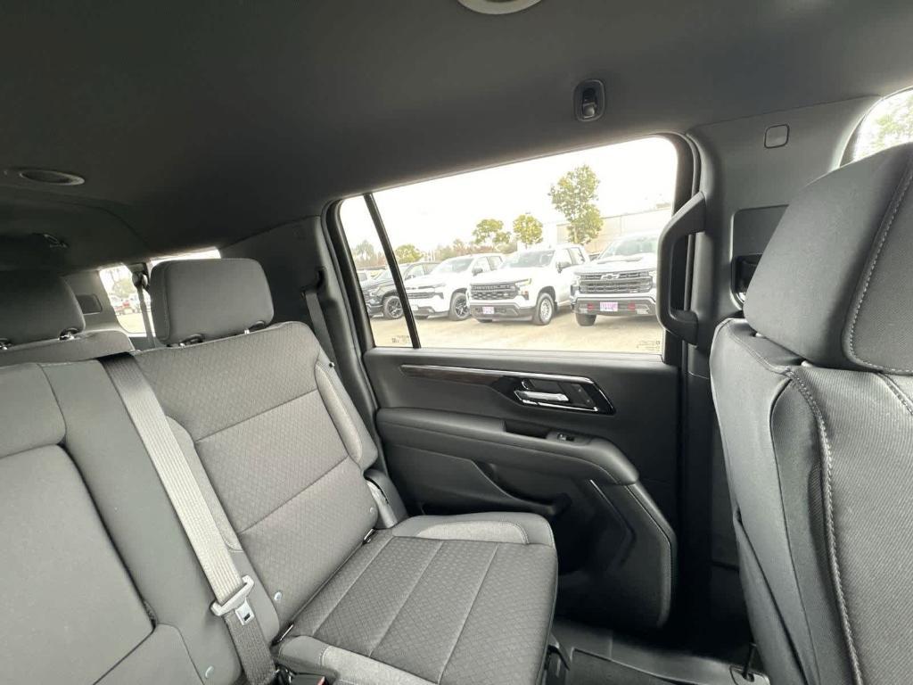 new 2025 Chevrolet Suburban car, priced at $65,991