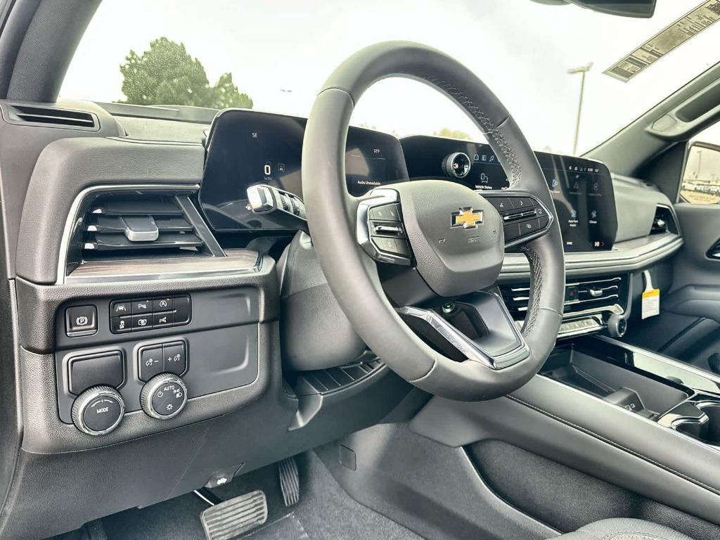 new 2025 Chevrolet Suburban car, priced at $65,991