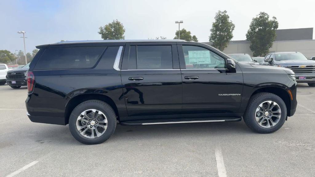 new 2025 Chevrolet Suburban car, priced at $65,991