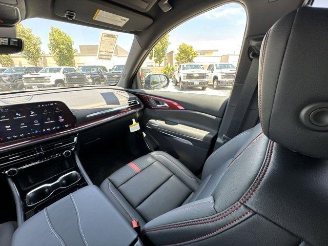 new 2025 Chevrolet Traverse car, priced at $57,643