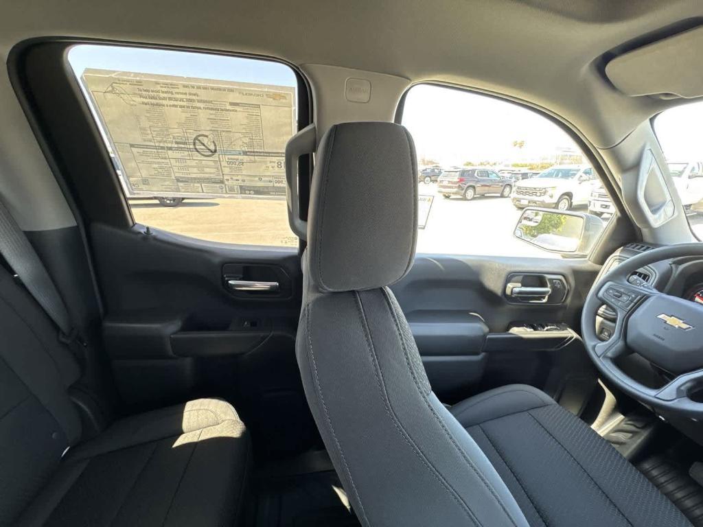 new 2025 Chevrolet Silverado 1500 car, priced at $39,218