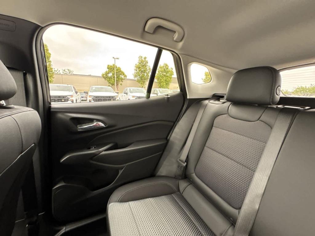 new 2025 Chevrolet Trax car, priced at $26,198