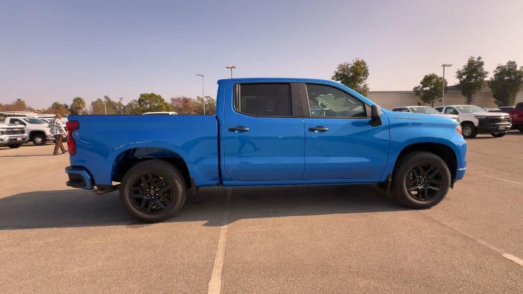 new 2025 Chevrolet Silverado 1500 car, priced at $43,639