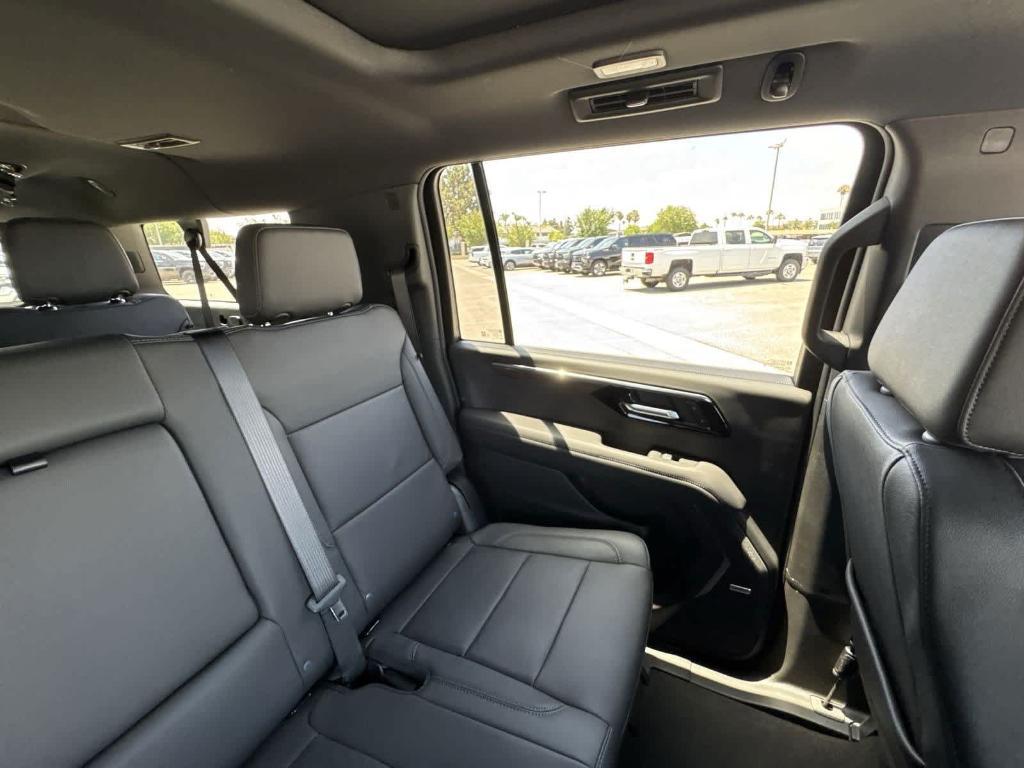 new 2025 Chevrolet Suburban car, priced at $77,455