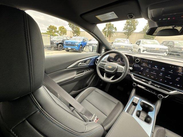 new 2025 Chevrolet Equinox EV car, priced at $33,038