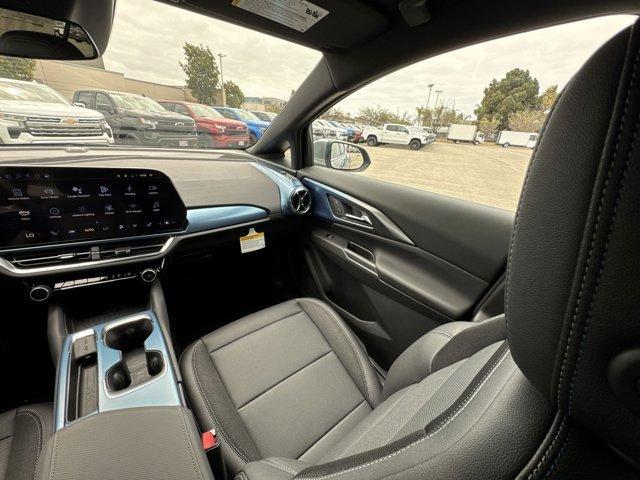 new 2025 Chevrolet Equinox EV car, priced at $33,038